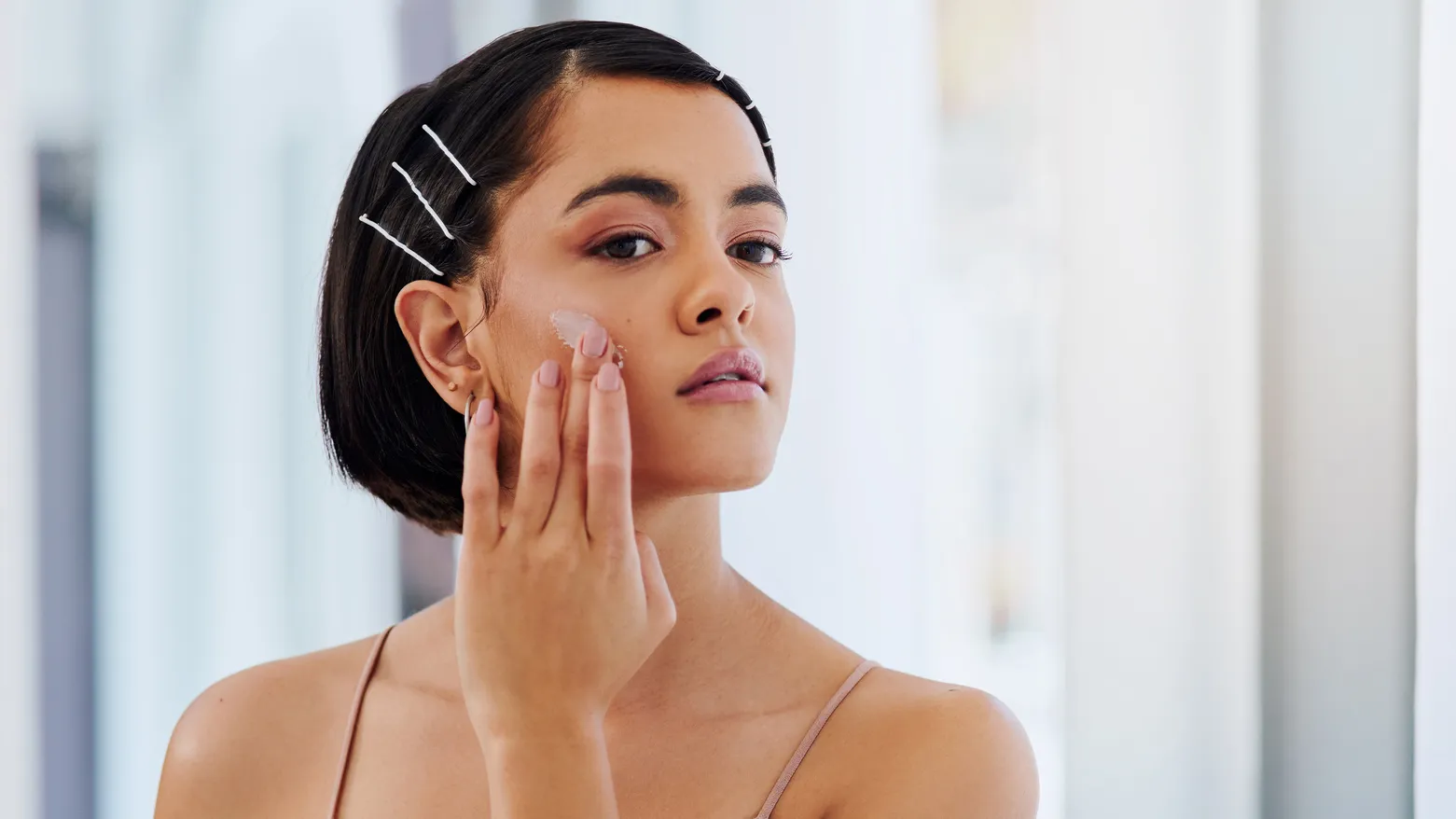 Worried About Fine Lines? Retinol Serums Can Support Smoother Looking Skin